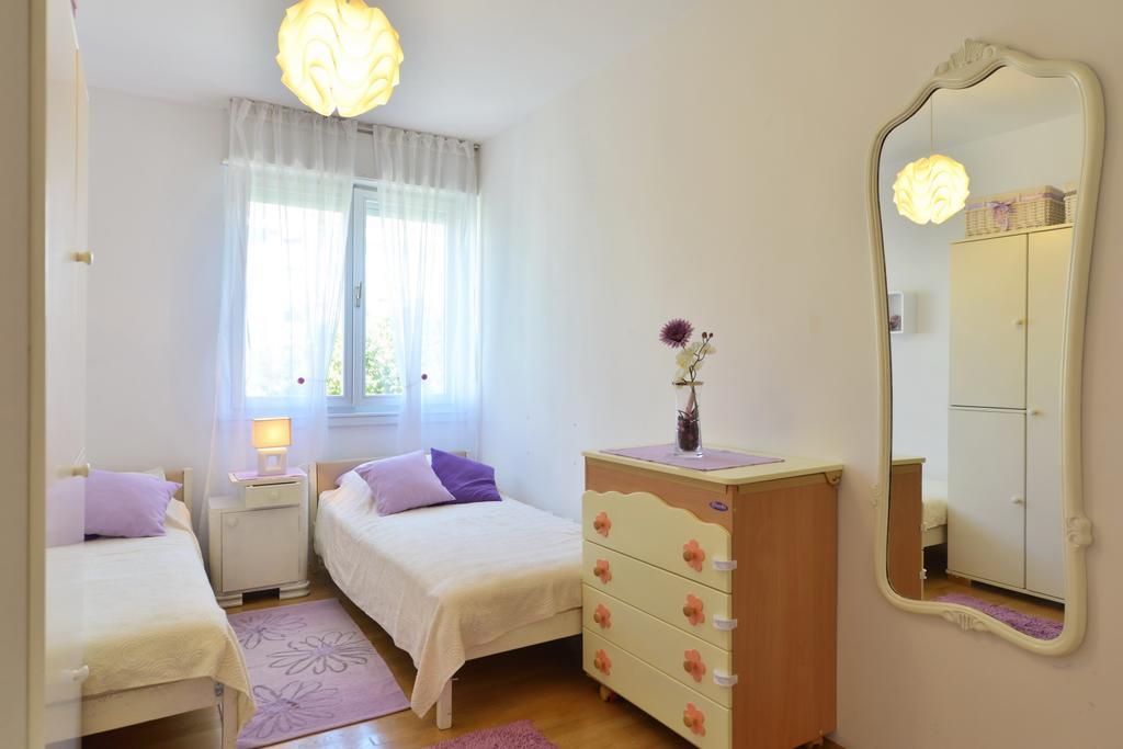 Cozy Beach Apartment Сплит Экстерьер фото