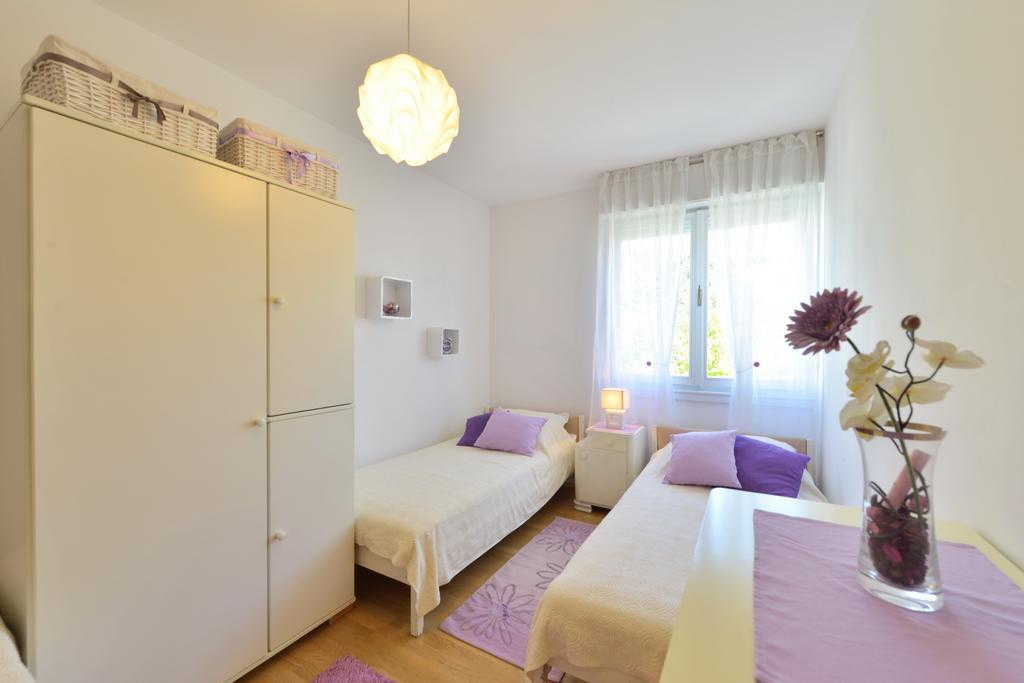 Cozy Beach Apartment Сплит Экстерьер фото